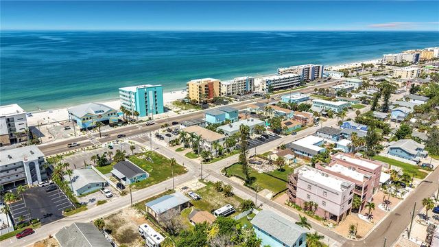 14065 PALM ST, Madeira Beach, FL 33708