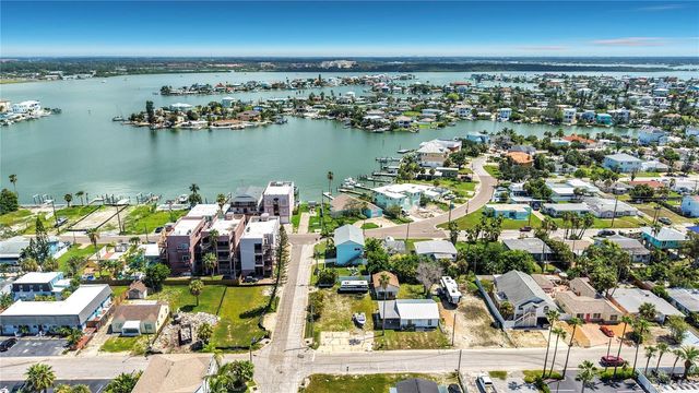 14065 PALM ST, Madeira Beach, FL 33708