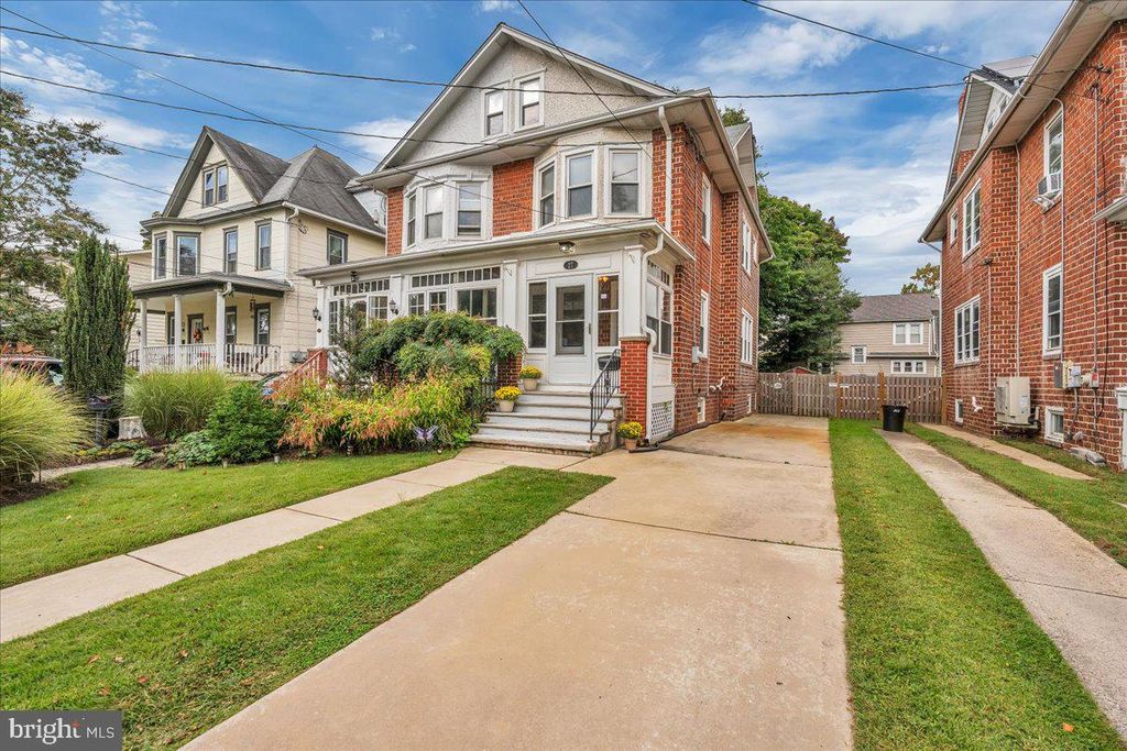 27 E STILES AVE, COLLINGSWOOD, NJ 08108 — photo 2