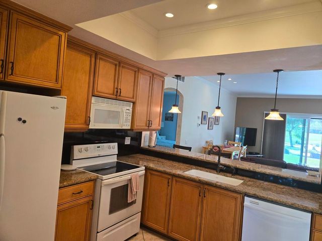 28667 Taos Court, Cathedral City, CA 92234