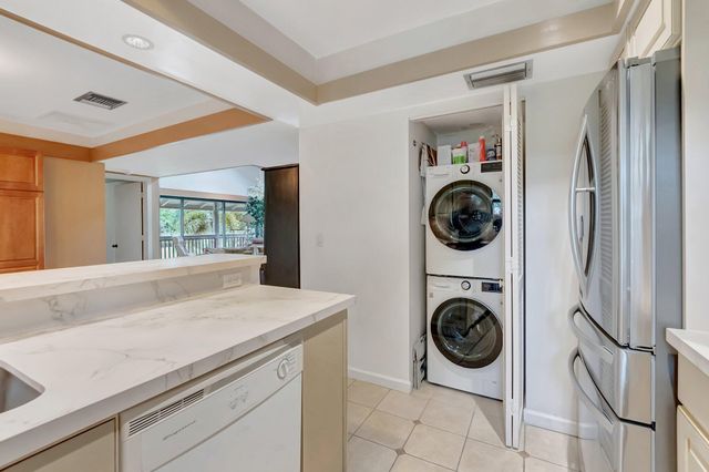 7067 Rain Forest Drive, Boca Raton, FL 33434