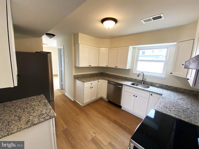 7707 QUEENS RD, Pasadena, MD 21122