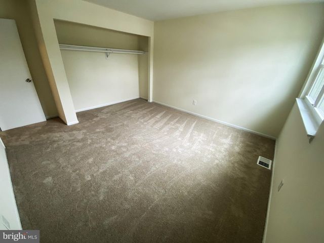 7707 QUEENS RD, Pasadena, MD 21122