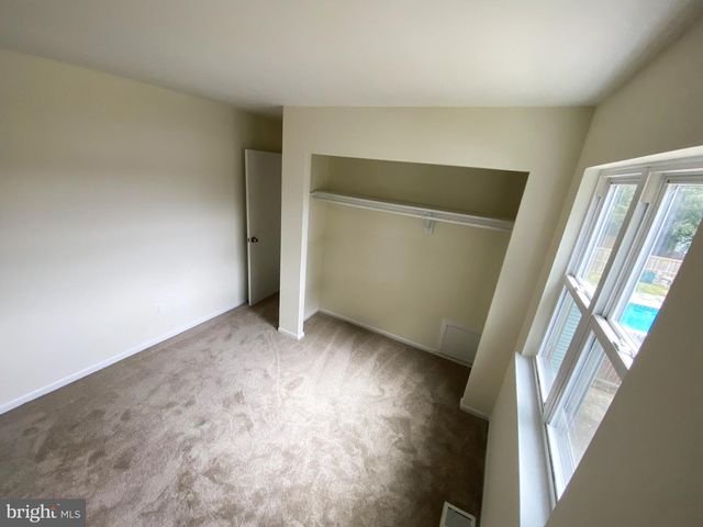 7707 QUEENS RD, Pasadena, MD 21122
