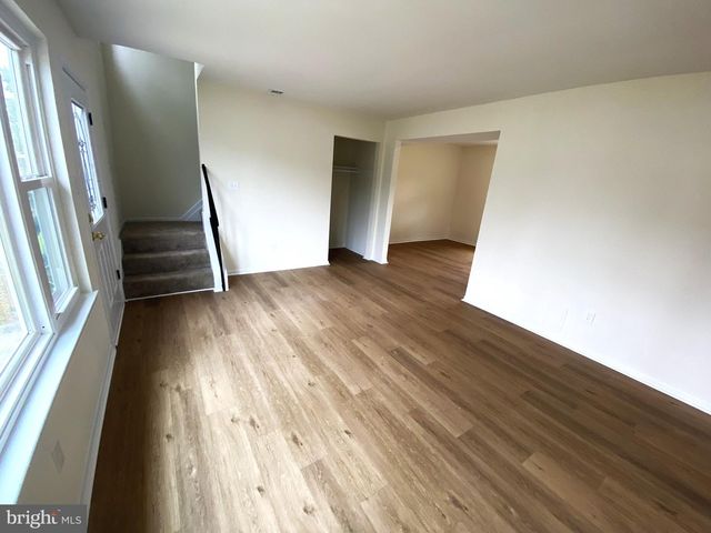7707 QUEENS RD, Pasadena, MD 21122