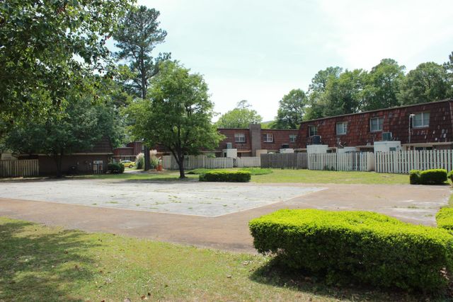 1025 Carolina Rd Apt CC4, Conway, SC 29526