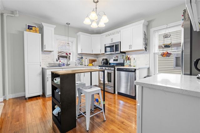 69 Vine Street, East Providence, RI 02914