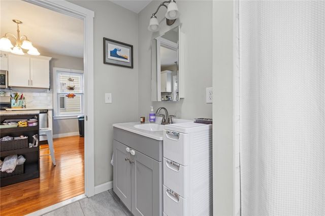 69 Vine Street, East Providence, RI 02914