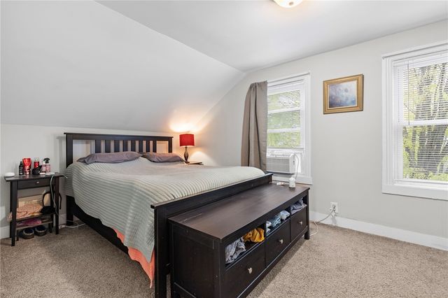 69 Vine Street, East Providence, RI 02914