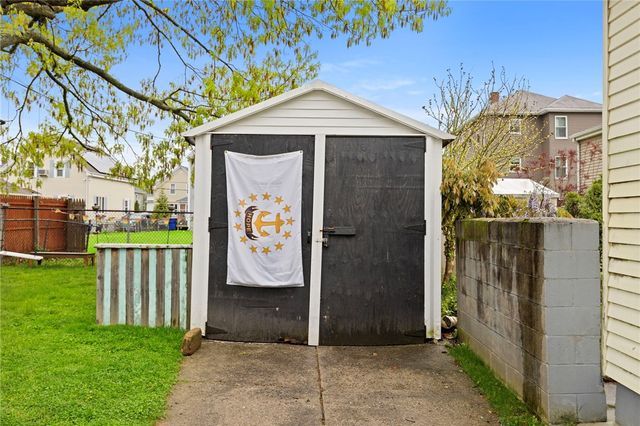 69 Vine Street, East Providence, RI 02914