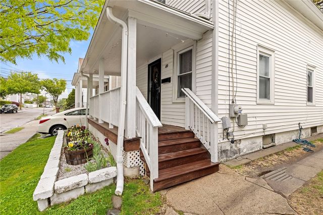 69 Vine Street, East Providence, RI 02914