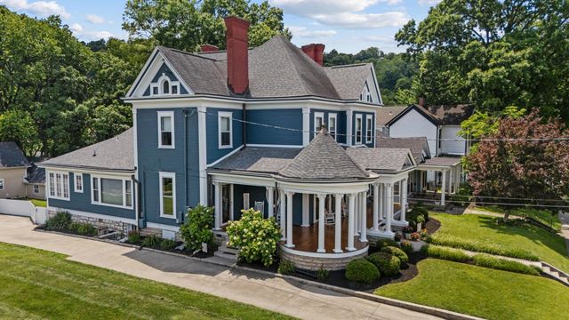 315 W 3rd Street, Frankfort, KY 40601
