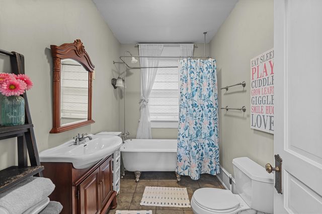 315 W 3rd Street, Frankfort, KY 40601