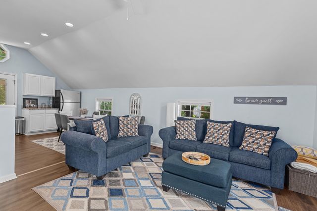 315 W 3rd Street, Frankfort, KY 40601