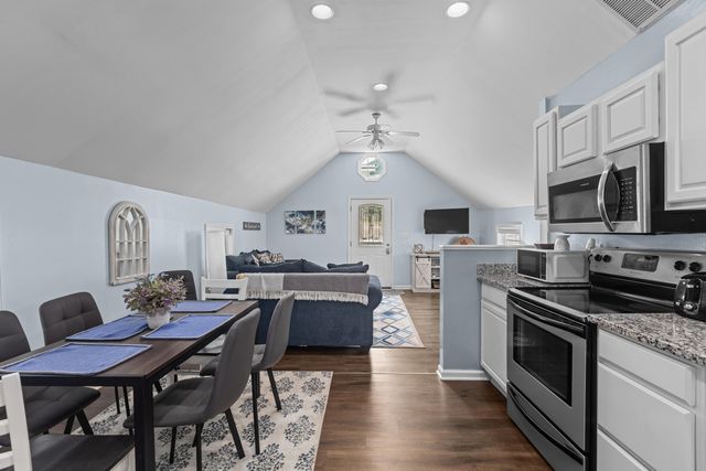 315 W 3rd Street, Frankfort, KY 40601