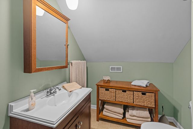 315 W 3rd Street, Frankfort, KY 40601