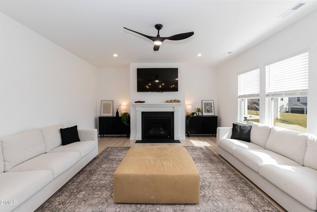 621 Sun Meadow Drive, Wake Forest, NC 27587