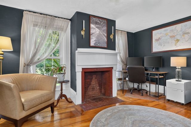395 Pond St, Weymouth, MA 02190