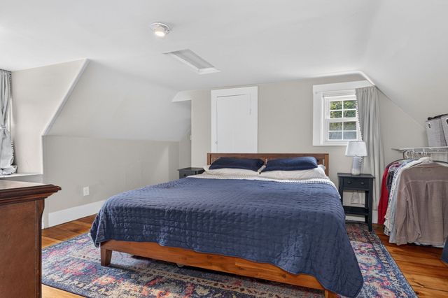 395 Pond St, Weymouth, MA 02190