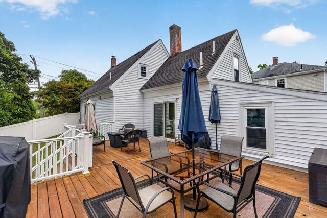 395 Pond St, Weymouth, MA 02190