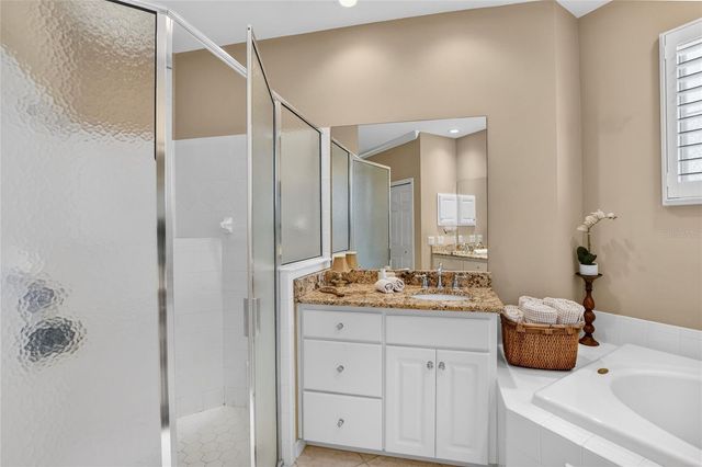 612 GRASSLANDS VILLAGE CIRCLE 612, Lakeland, FL 33803