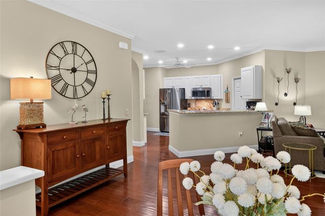612 GRASSLANDS VILLAGE CIRCLE 612, Lakeland, FL 33803