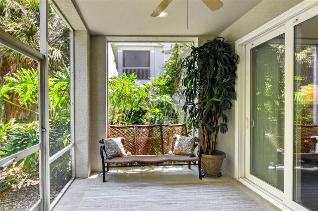 612 GRASSLANDS VILLAGE CIRCLE 612, Lakeland, FL 33803