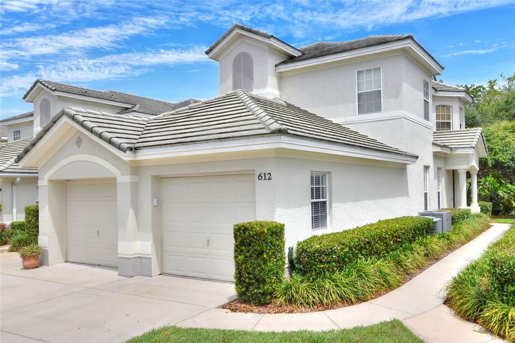 612 GRASSLANDS VILLAGE CIRCLE 612, Lakeland, FL 33803