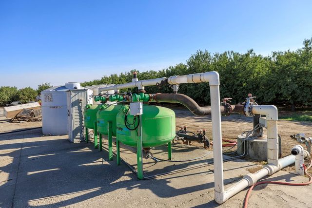 4319 S Walnut Rd, Turlock, CA 95380