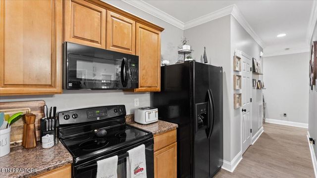 493 Jacksonian Way, Lenoir City, TN 37772