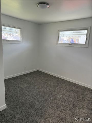 436 67th Street, Niagara Falls, NY 14304