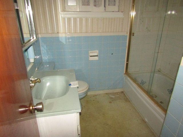 317 36th St, Mckeesport, PA 15132