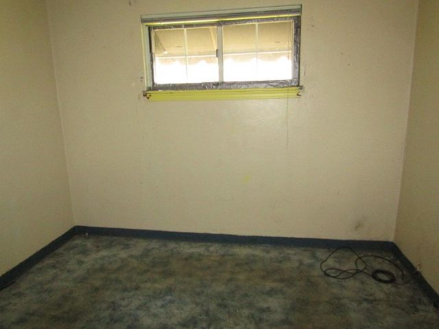 317 36th St, Mckeesport, PA 15132