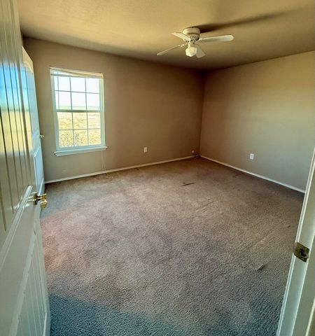 1307 Avenue A, Olton, TX 79064