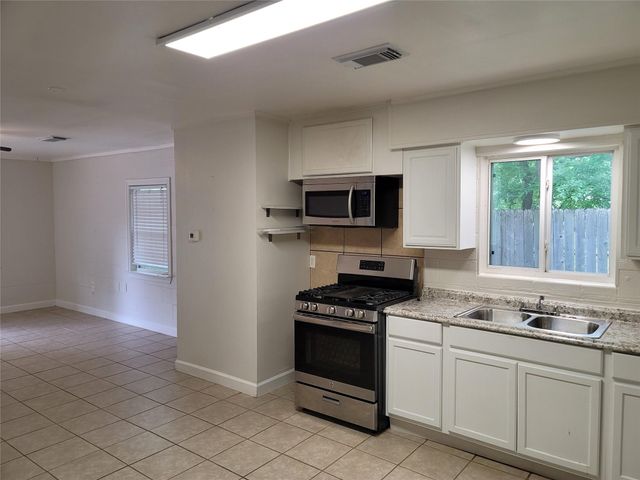 904 Chote Ave, Austin, TX 78702