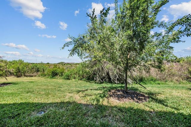 10246 ECHO DOCK LOOP, San Antonio, FL 33576