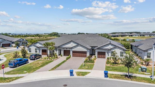 10246 ECHO DOCK LOOP, San Antonio, FL 33576