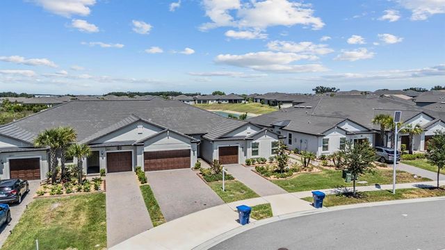10246 ECHO DOCK LOOP, San Antonio, FL 33576