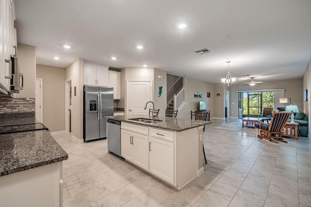 10246 ECHO DOCK LOOP, San Antonio, FL 33576