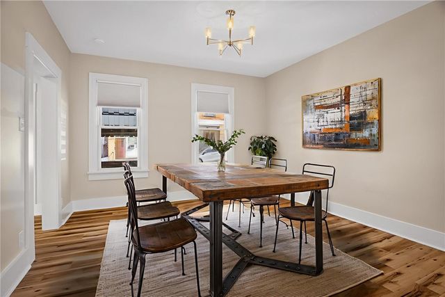 125 Dinsmore Ave, Crafton, PA 15205