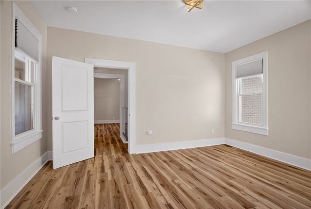 125 Dinsmore Ave, Crafton, PA 15205