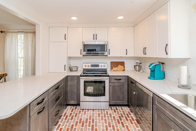 104 Jackson Ferry Road, Winchester, KY 40391