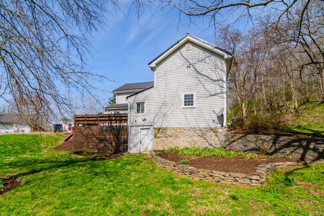 104 Jackson Ferry Road, Winchester, KY 40391