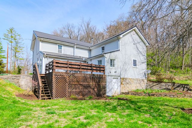 104 Jackson Ferry Road, Winchester, KY 40391