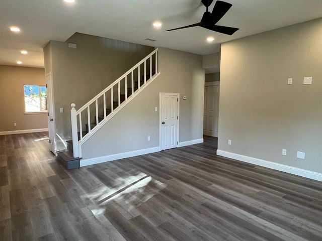 715 Cambridge Ct, Tracy, CA 95377