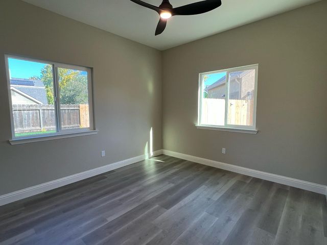 715 Cambridge Ct, Tracy, CA 95377