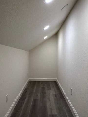 715 Cambridge Ct, Tracy, CA 95377