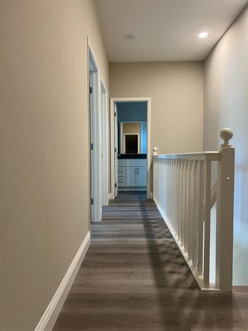 715 Cambridge Ct, Tracy, CA 95377