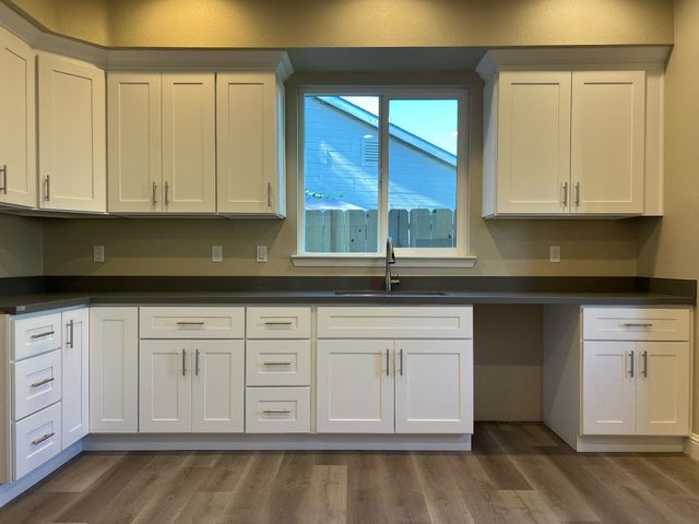 715 Cambridge Ct, Tracy, CA 95377