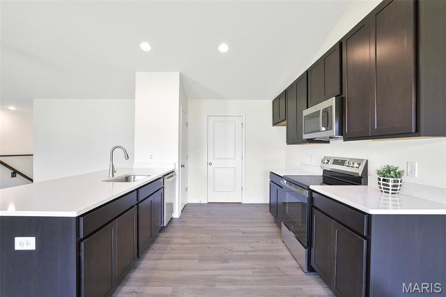 79 Fall Meadow Court, Fenton, MO 63026